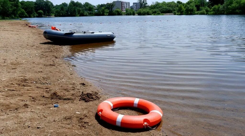 Ребенок утонул в воде