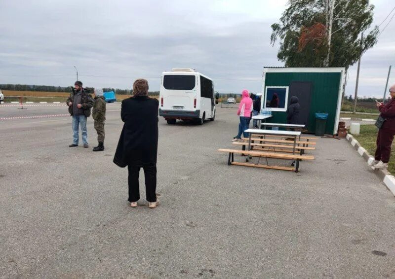 Ситуация на границе белгородской области последние новости. Пункт пропуска Шебекино. Беженцы на границе Белгородской области. Границы Украины. Белгородская область граница с Украиной.