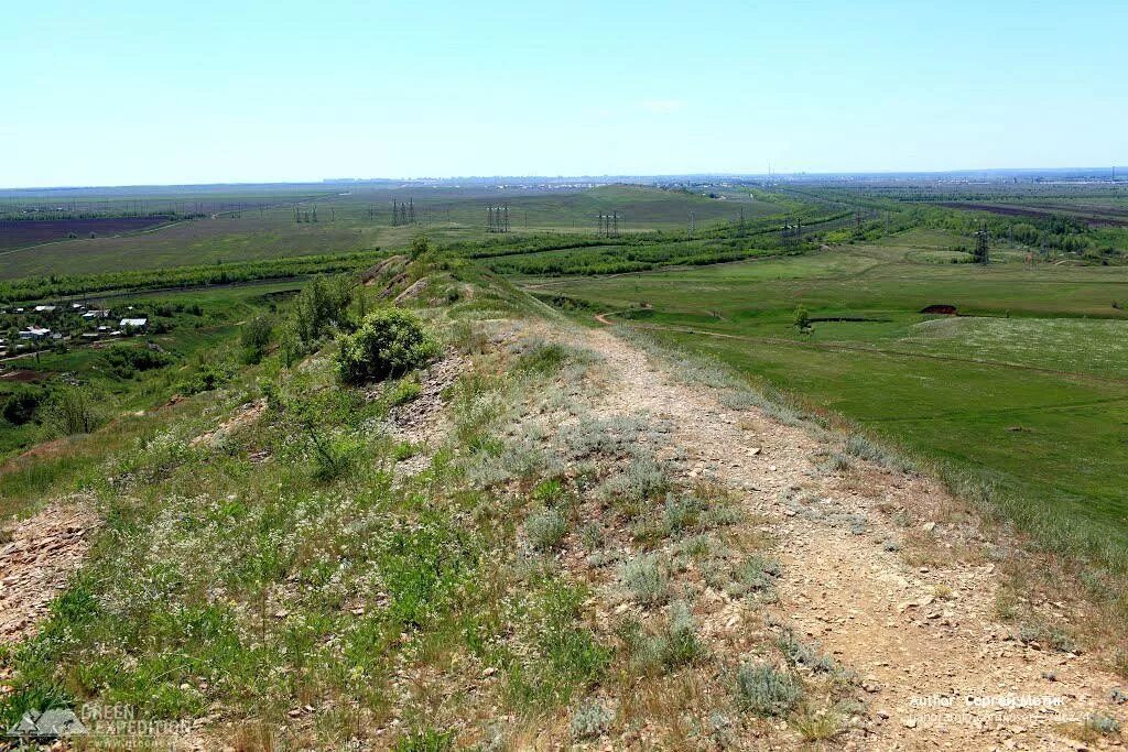 Гребенская гора Оренбург. Гора Гребенская (Гребени). Гора Гребени Сакмарский район. Село Гребени Оренбургская область. Село гребень