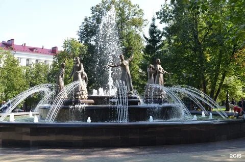 Фонтан 7 девушек в уфе