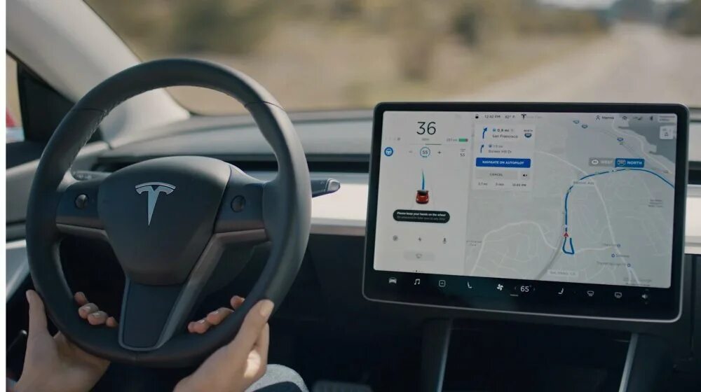 Как работает автопилот. Электромобиль тесла автопилот. tesla model s автопилот. беспилотный автомобиль тесла. тесла модель y автопилот.
