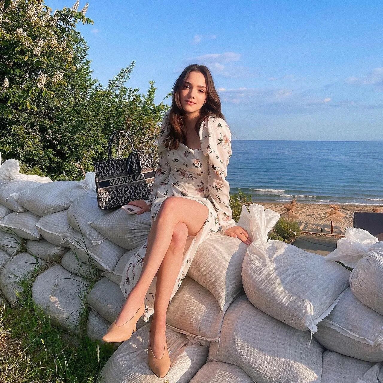 Евгения медведева никогда не мумукает фото Евгения Медведева: "Послезавтра выступление, на подготовку полтора часа. Наверно