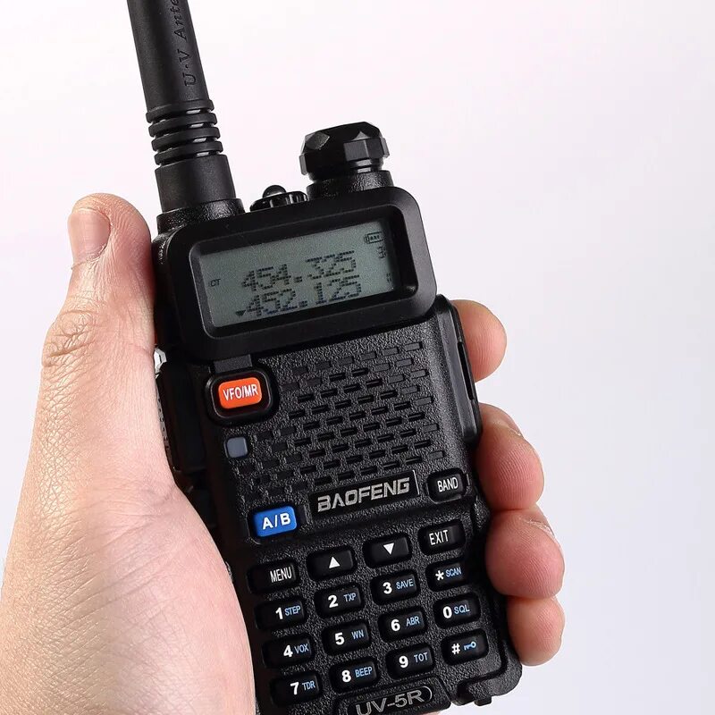 Baofeng bf-uv5r. Baofeng UV-5r. Радиостанция Baofeng UV-5r. Рация Baofeng bf UV-5r.