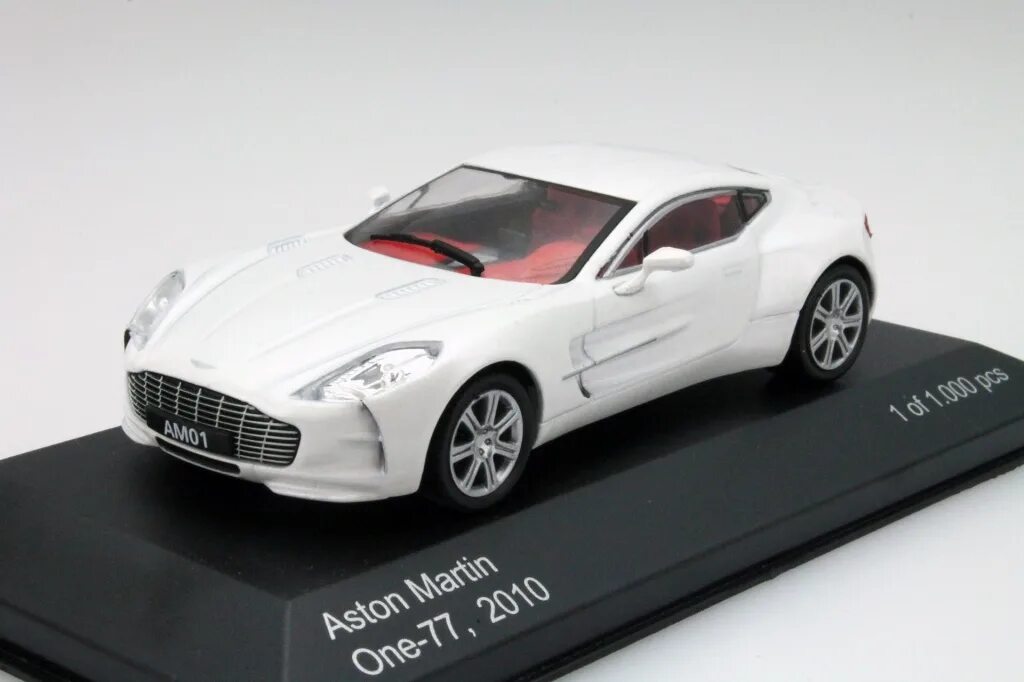 1 77 43. 1/43 Aston Martin Valhalla. 1/43 Aston Martin one 77 серый. Aston Martin le mans 2 модели набор 1/43.