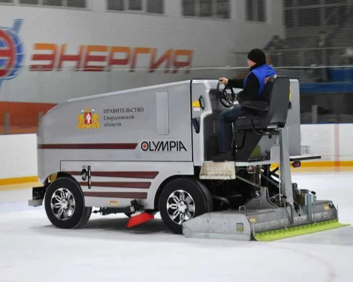 Ледозаливочная машина zamboni 546. Ледозаливочная машина устройство. Замбони машина для заливки льда. Мкм-1904. Ледозаливочная машина fico.