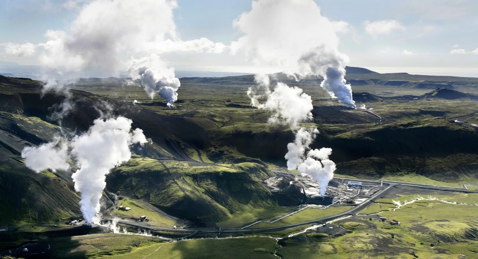 Geothermal energy. Геотермальная станция в Исландии. Геотермальная Энергетика в Исландии. 4. Геотермальная энергия. Геотермальная энергия (энергия земли).