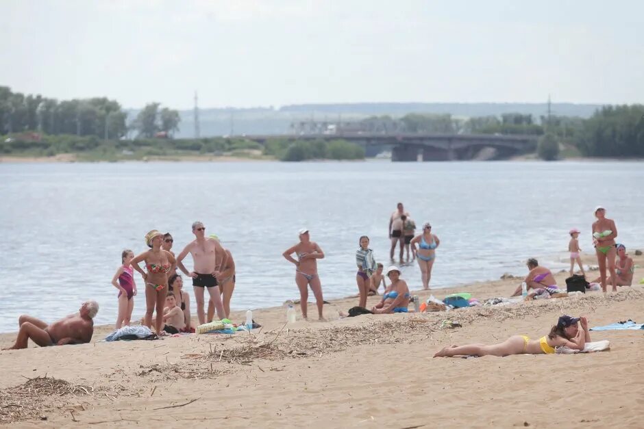 1 июля откроют. Пляж в Зеленодольске Татарстан. Пляж нижнее Заречье Казань. Пляж Рахат Зеленодольск. Щурячье Казань пляж.