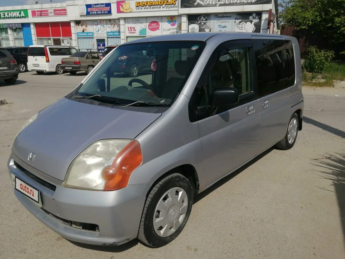 хонда мобилио 2002 год