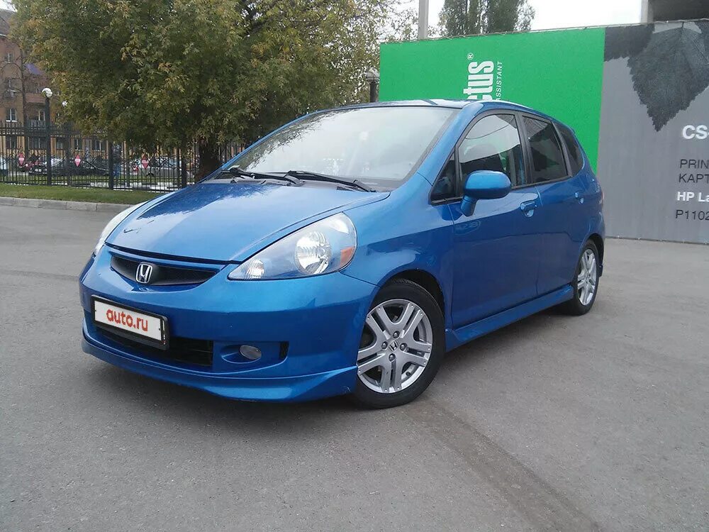 Хонда фит 2008 года. Хонда фит левый руль. Хонда фит 2 рестайлинг. Honda fit 2009. Фит левый руль.