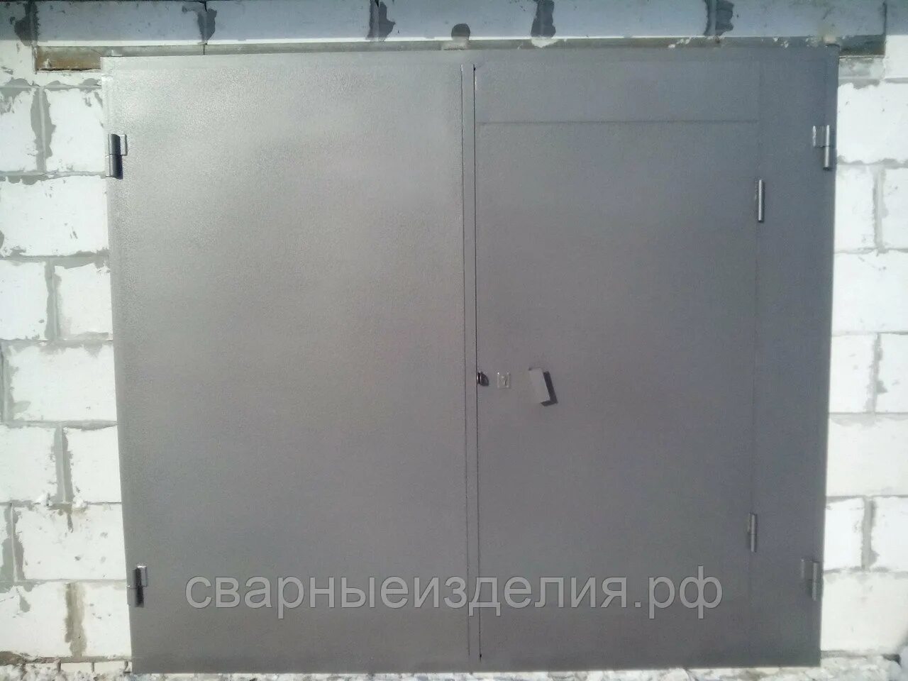 Ворота гаражные металлические. Гаражные ворота профиль 20 на 40. Железные ворота для гаража. Гаражные ворота 2750 высота. Металлические гаражные ворота 2х2.