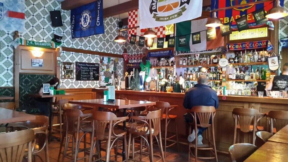Dark patrick s pub. Ирландский паб на лубянке. дарк патрик паб. бар москва dark patrick&#039;s pub. дарк патрик паб на лубянке.