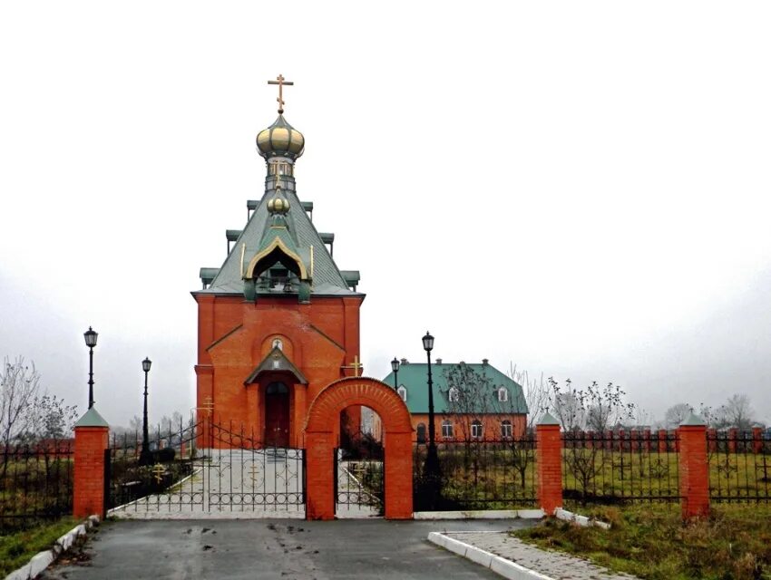 Троицкий храм Скородное. Храм село Скородное Большесолдатский район. Храм Скородное Курская область. Храм в селе Скородное Большесолдатского района Курской области.