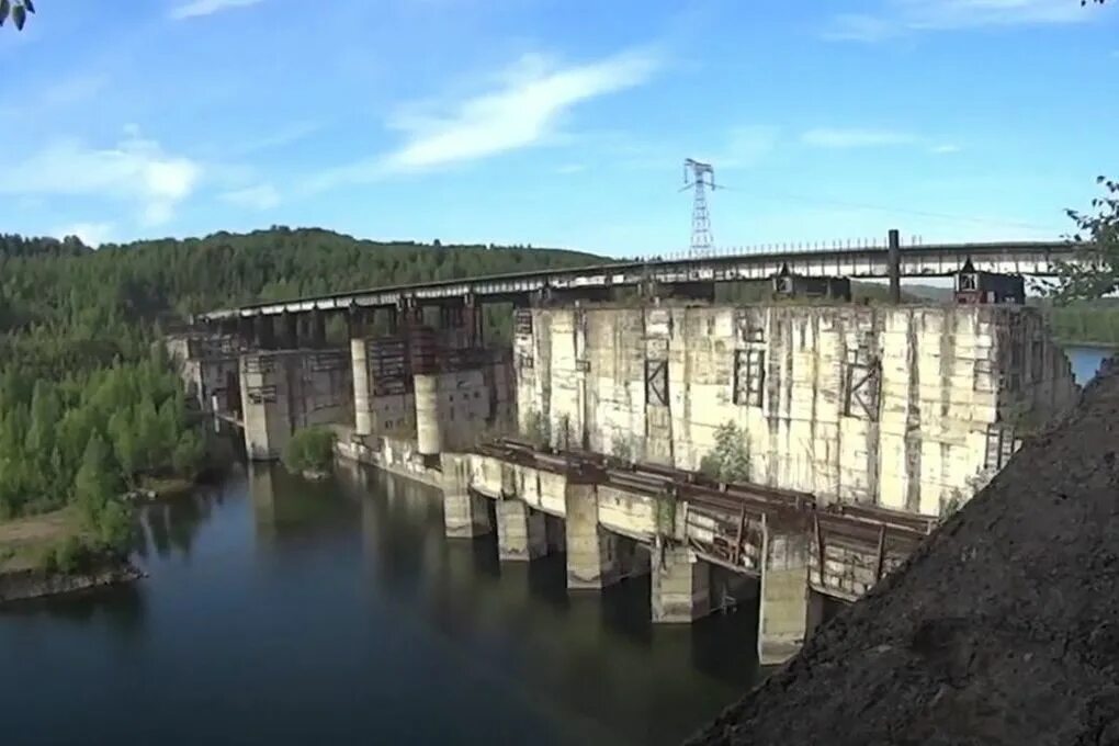 Крапивинский грэс. Зеленогорская гэс кузбасс. Крапивинская гэс в кузбассе. Крапивинский гэс. Крапивинская гэс кемеровская область.