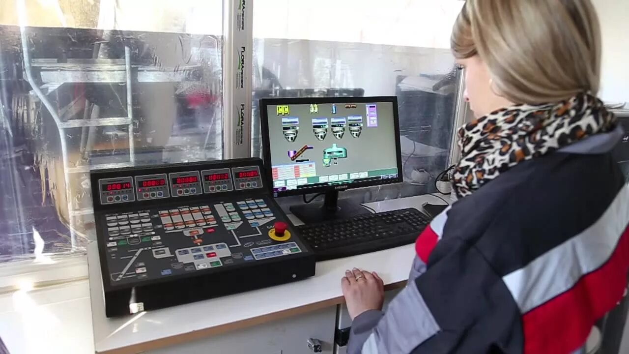 Оператор бсу. Оператор бетонно растворного узла. оператор бсу бетонного завода. оператор бетонного узла (бру, бсц. оператор пульта управления абз бсу.