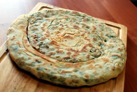 Монастырская кухня лепешки с зеленым луком