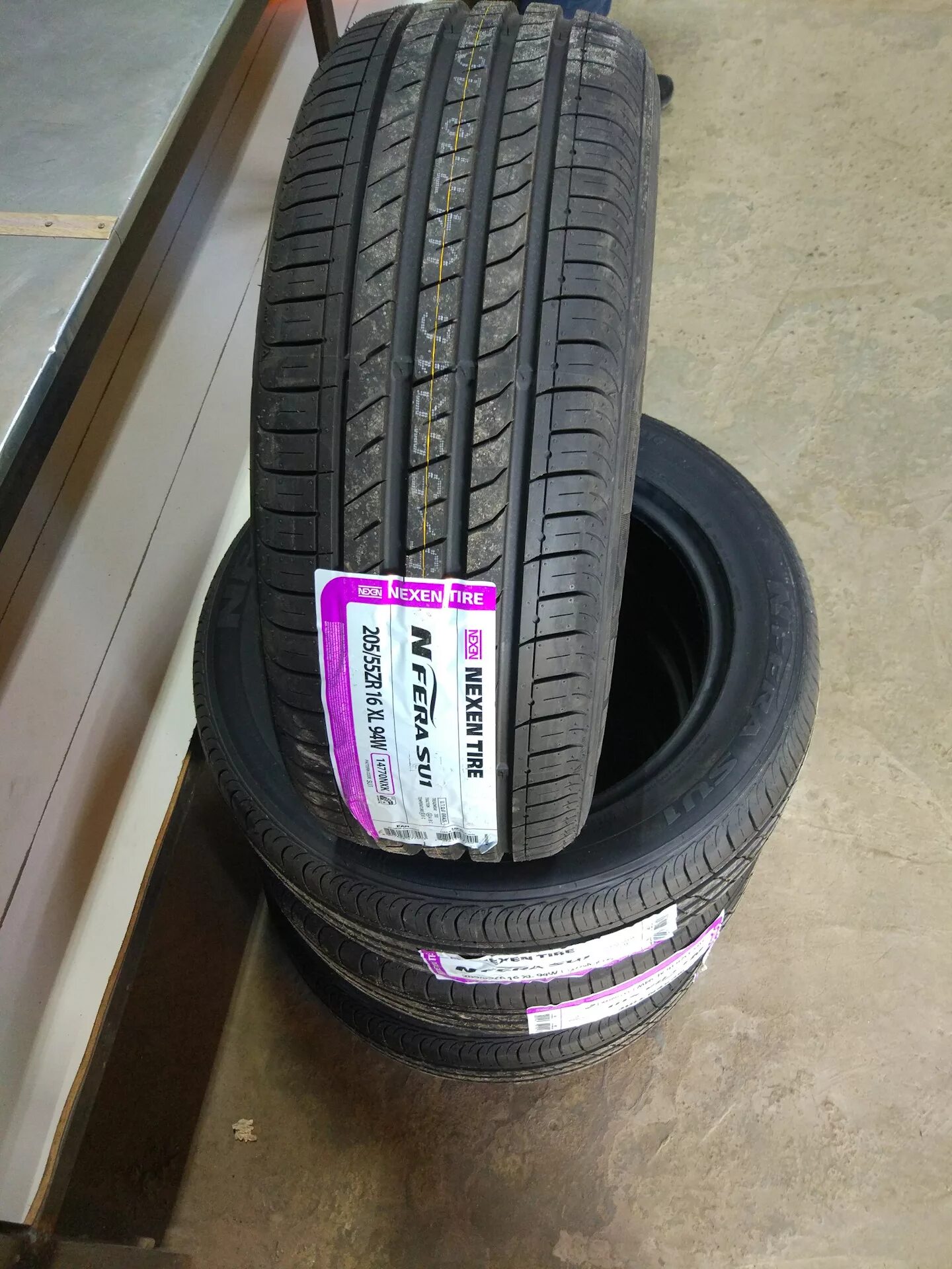 Резина nexen 55. Нексен 235/55/19 101h n8000. Резина nexen 55. Nexen производитель. Нексен и фера.