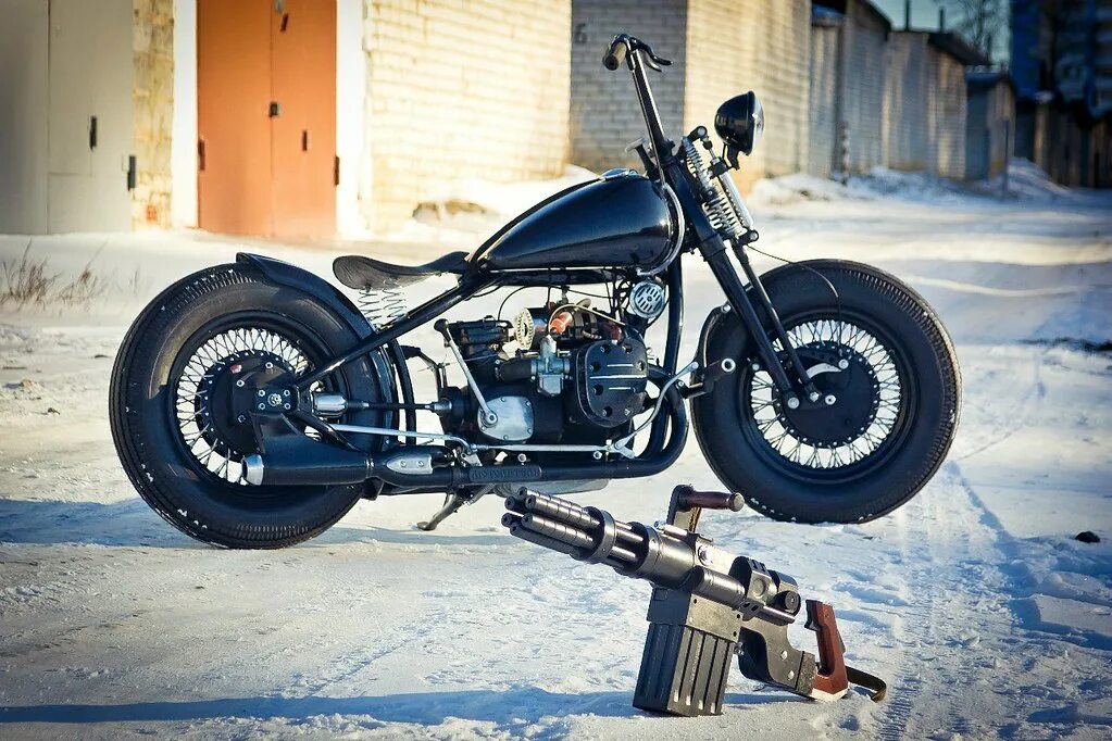 Как установить кастом. Bobber мотоцикл урал. боббер к 750 дядя боб. мотоцикл урал кастом боббер. урал м 72 боббер.