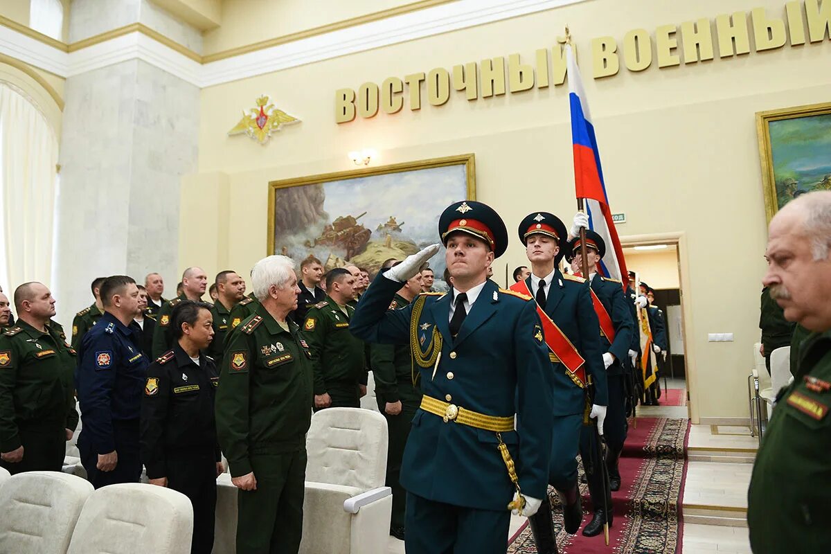 Журавлев генерал полковник командующий ЗВО. Восточный военный округ.