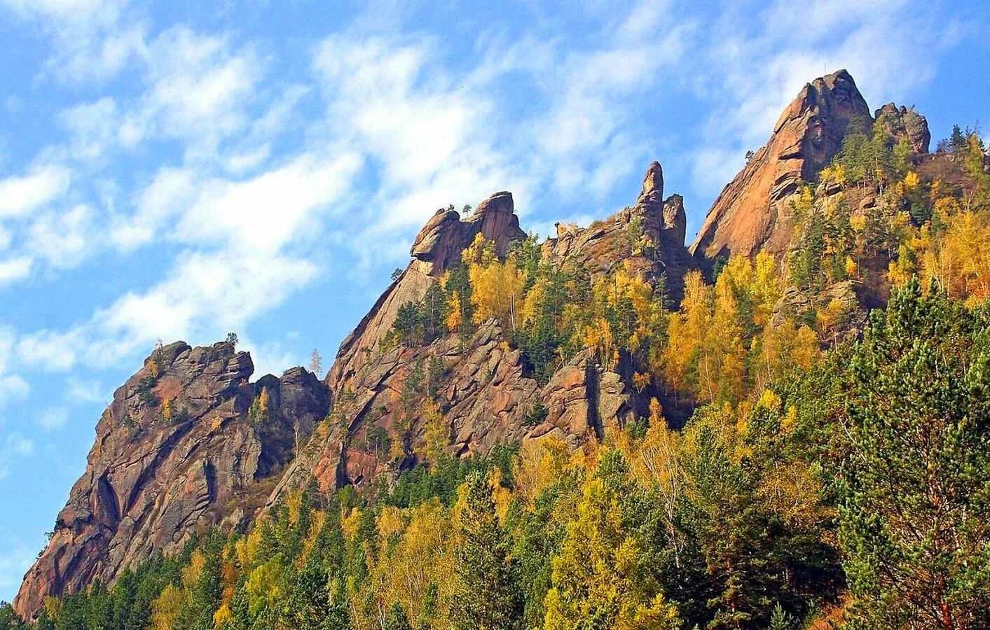Как называется группа скал в токмаковском. Скала такмак красноярские столбы. гора такмак красноярск. красноярск заповедник красноярские столбы такмак. красноярск столбы горы такмак.