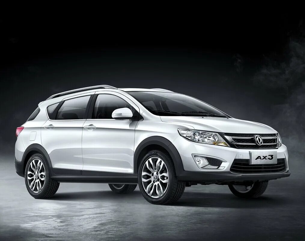 Dongfeng. Машина Донг Фенг. Dongfeng DFM. Донг Фенг 2016. Dongfeng-3.