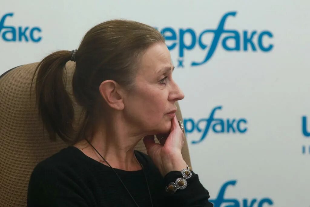 Актриса сафонова сейчас. Что случилось с еленой сафоновой. Что случилось с еленой сафоновой. Что случилось с еленой сафоновой. Сафонова актриса авария.