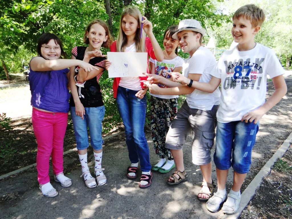 Включи camp. Лагеря Самара лето. Дети в лагере. Детский летний лагерь. Детский городской лагерь.