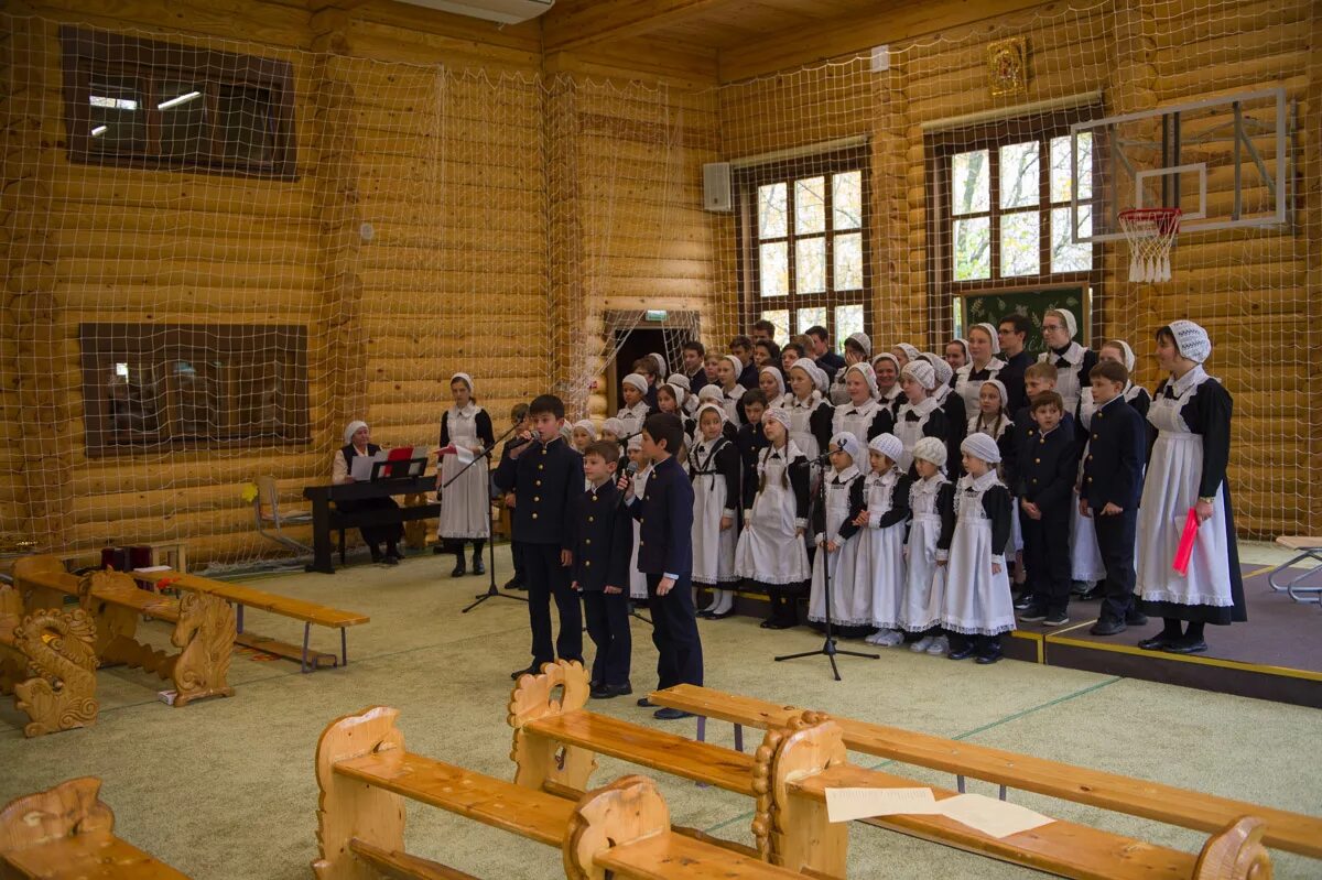 Православная гимназия школа. Православная гимназия в Троице Лыково. Православная гимназия Малаховка. Православная школа. Учителя православной гимназии.