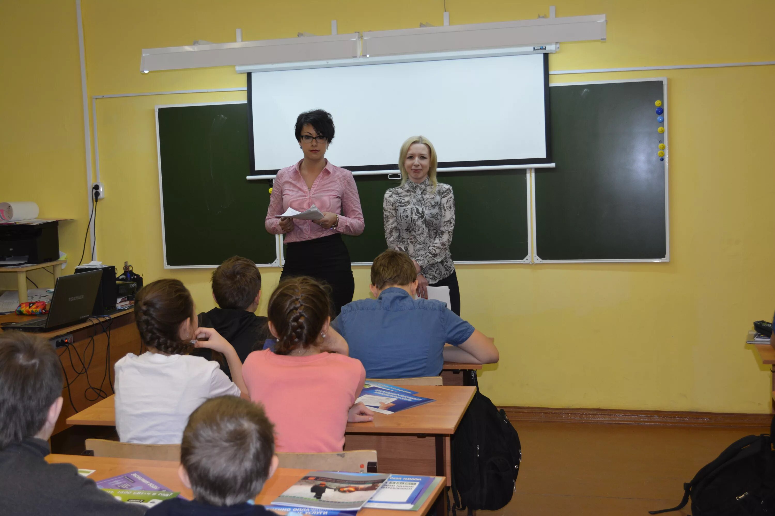 школа мурманск сош 5. школа 23 мурманск. Ava school мурманск. мурманск школа 51.