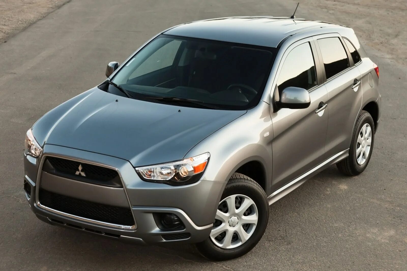 Mitsubishi Outlander Sport 2012. Mitsubishi Outlander Sport 2014. Mitsubishi Outlander Sport 2013. Митсубиси Аутлендер спорт 2013.