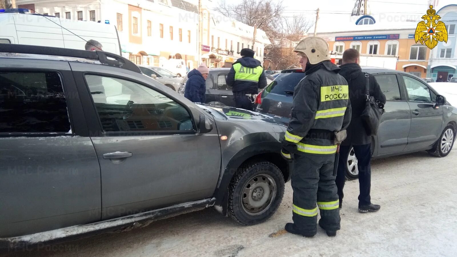 Плохие новости дня. Авария в Калуге сегодня на Академии. Калуга аварии на улице Марата за 2019. Авария на Московской улице в Калуге сегодня.