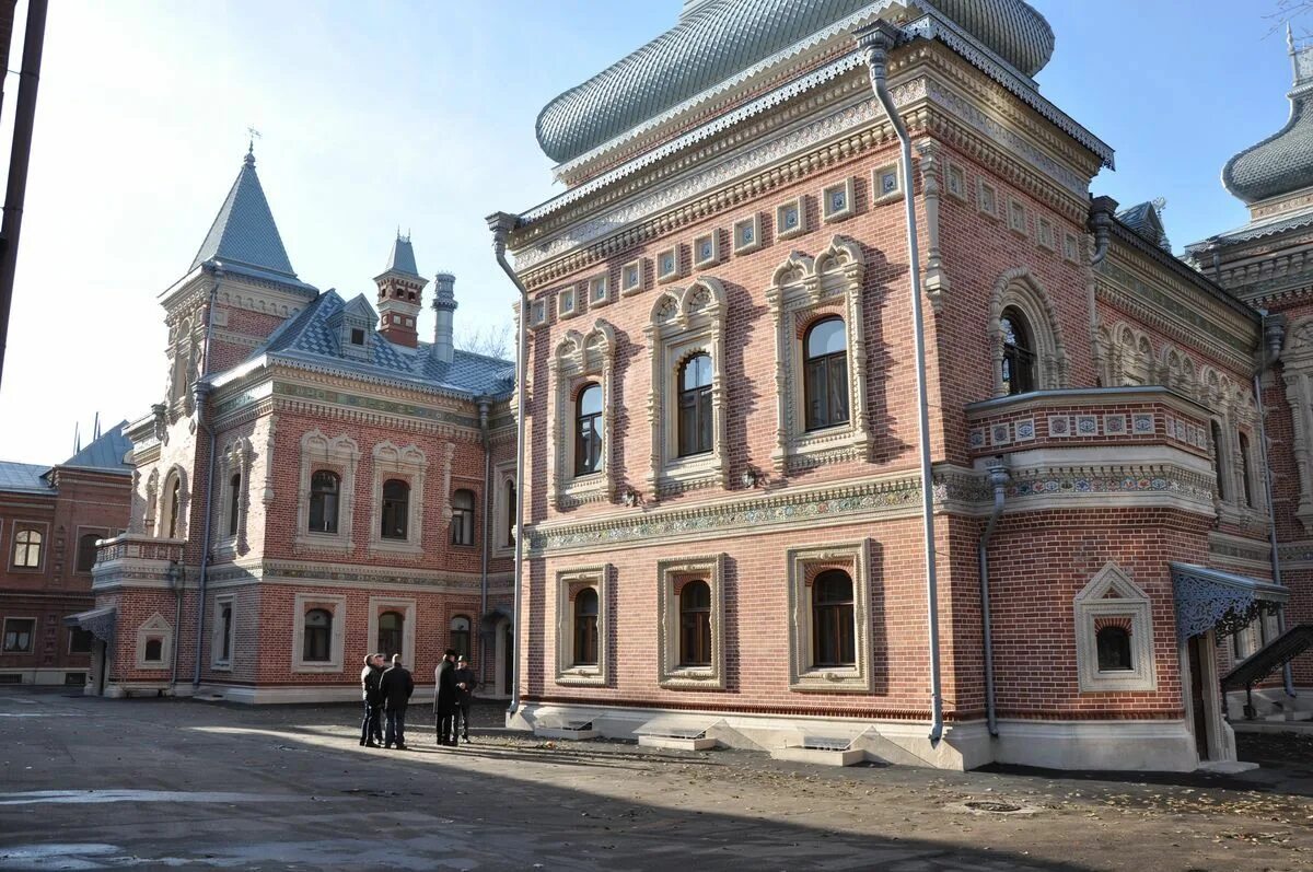Здание находится в ведении