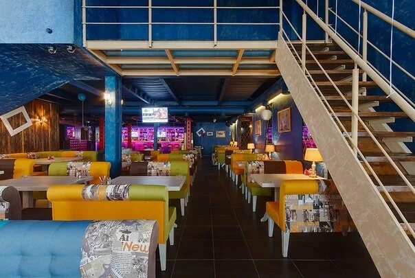 Клуб "Discount" - пр. Просвещения 25, метро Проспект Просвещения, Санкт-Петербур