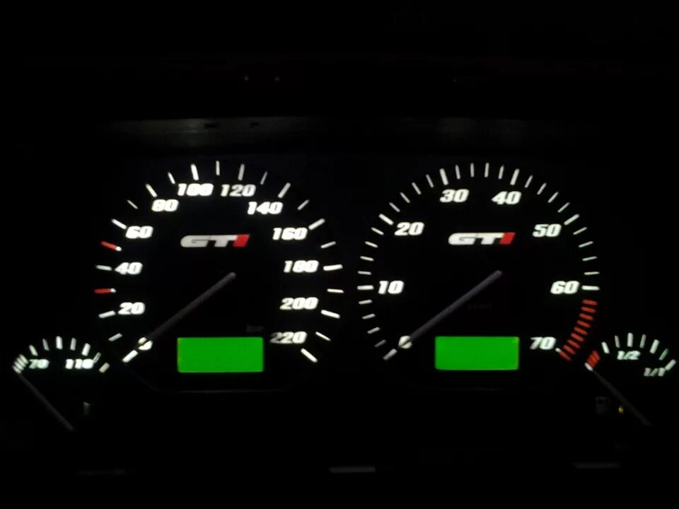 Гольф 3 пересвет панели приборов. Приборная панель гольф 3. Приборная панель гольф 3. Приборка гольф 3. Приборная панель volkswagen golf 3.