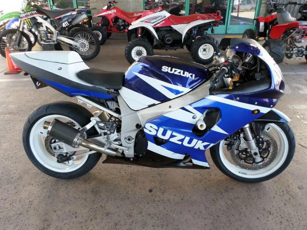 Куплю suzuki gsx r. Suzuki GSXR 750. Сузуки 750 GSX R. Suzuki GSXR 750 2003. Сузуки GSX-R 600 2003.