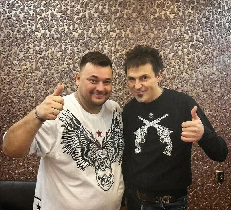 Почему потехин ушел из группы руки. Потехин руки вверх.