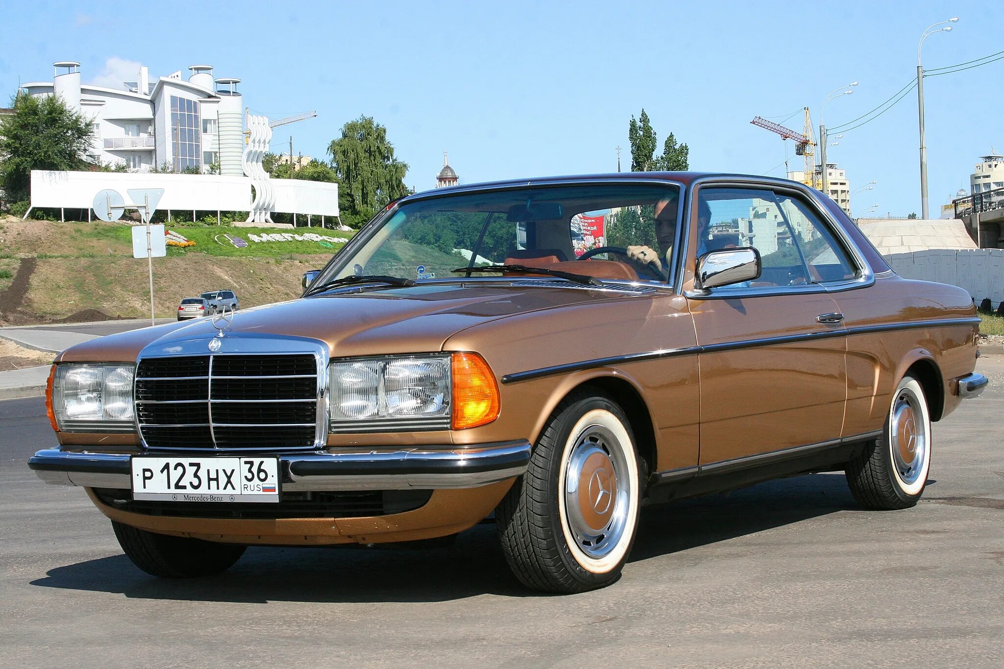 Мерседес Бенц w123. Mercedes-Benz w123 купе. Mercedes Benz w123 Coupe. Мерседес w123 купе. Мерседес 123 купить в россии