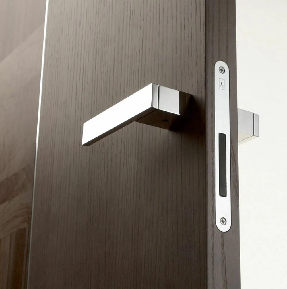 ручка для входной двери черная. металлические входные двери с зеркалом фабрики браво. металлические двери порошковое напыление и ламинат. замок на дверь в спальню. раздвижная система herkules glass 2000.