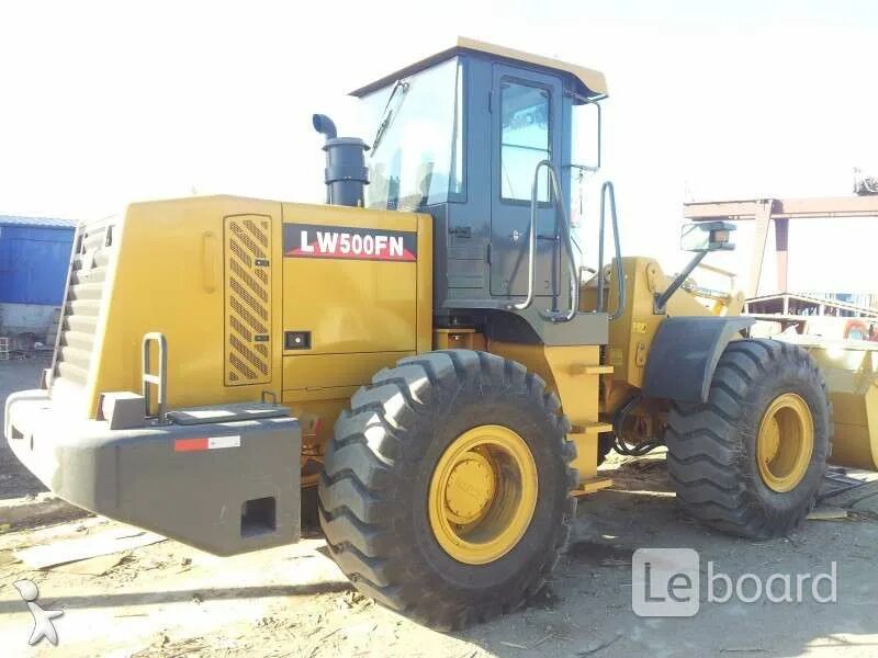 Xcmg 500fn. Фронтальный погрузчик xcmg lw500fn. Xcmg lw500fn. Lw500. Фронтальный погрузчик xcmg lw500f.
