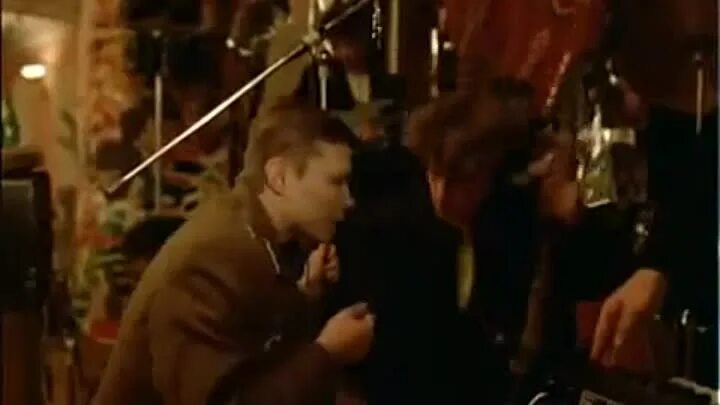 Асса бананан. Мочалкин блюз парфенова нина. Баширов асса танец. Александр баширов в фильме асса. Асса бананан.