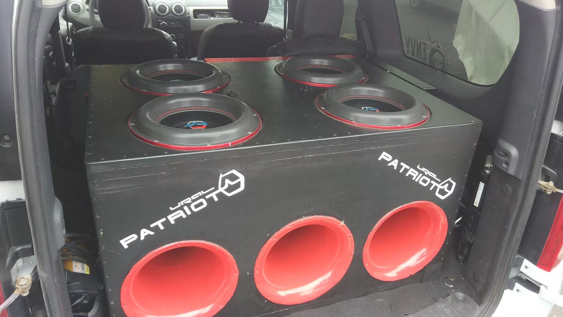 Чифир мифир. Автозвук урал саунд. Сабвуфер арт саунд h10. Тигран лоуд саунд. У меня чай крепче вашей любви.