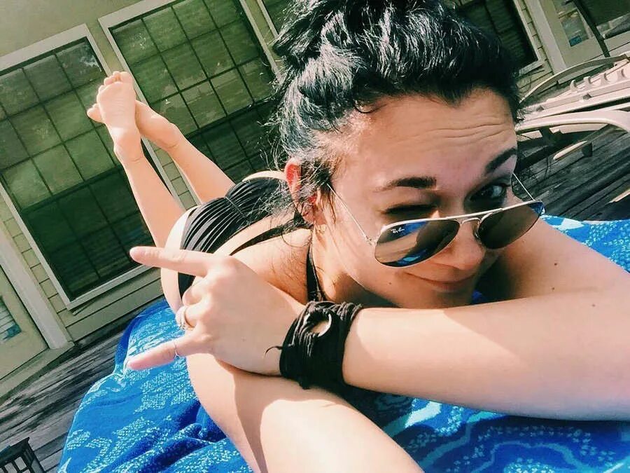 Адриенна мёрфи. Адриен веттах псевдоним. Adrienne lavalley hot. Эдриэнн вер. Адриен веттах псевдоним.