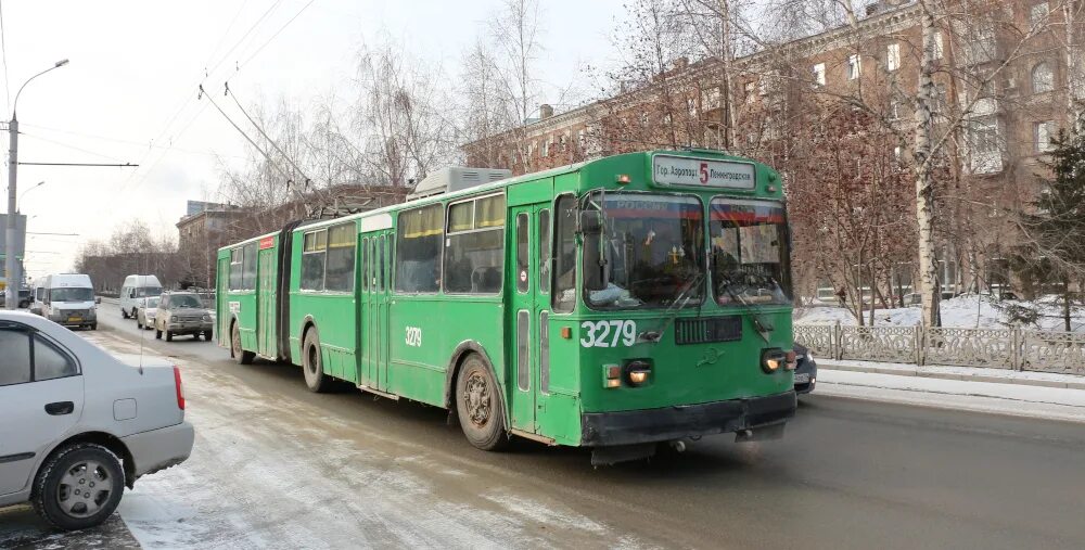 Сайт транспорт новосибирска. Транспорт Новосибирск. 24 Автобус Новосибирск. Автобус 9 Новосибирск. Речной вокзал конечная троллейбуса.