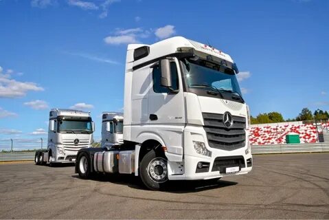 Mercedes mp4