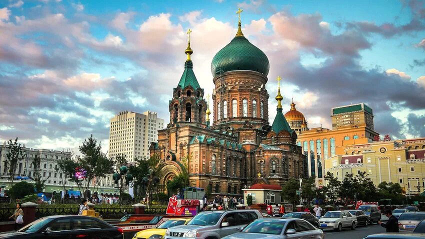 Храм святой софии харбин. Харбин город в китае. Харбин центр города. Харбин китай. Харбин арбат зимой.