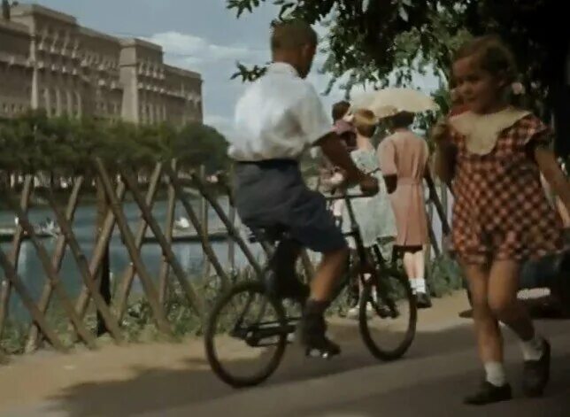 Подкидыш (1939) - актеры и роли - Лев Аннинский - советские фильмы - Кино-Театр.