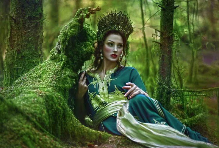 Женщина сказка фото This Photographer Photographs Women Like No One Else, And The Result Is Straight