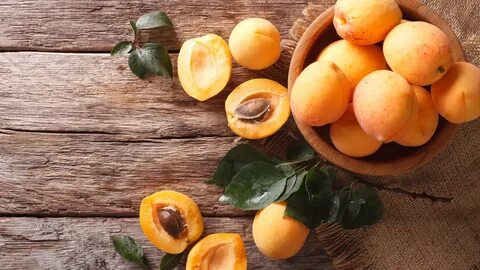 Вкусные абрикосы