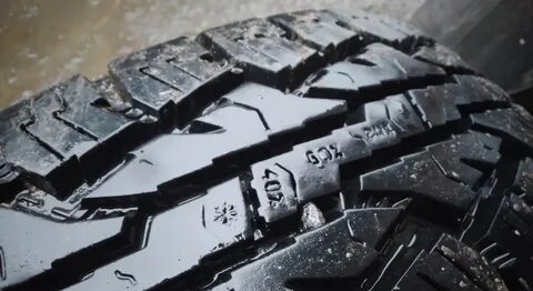 Nokian 225 r16