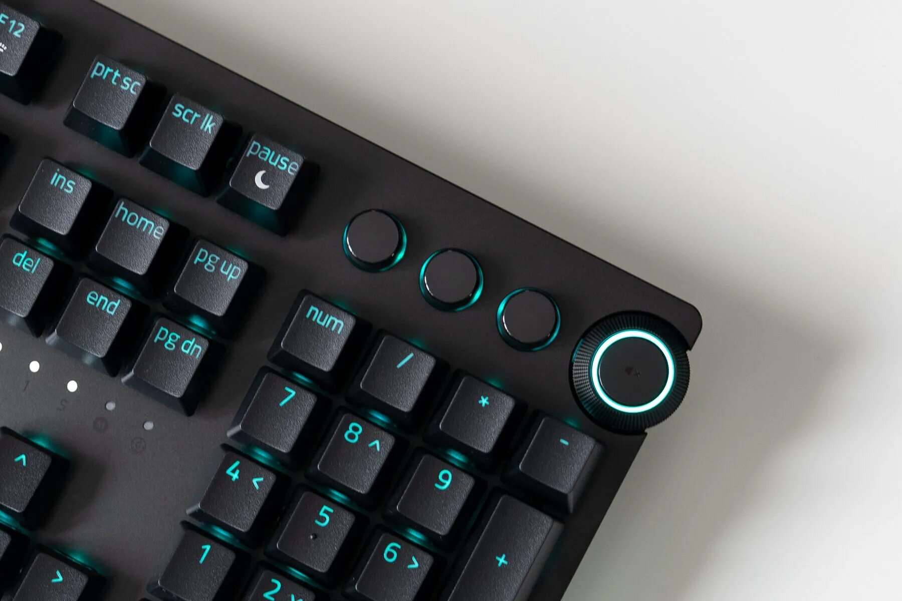 Клавиатура huntsman v2. Razer huntsman v2 analog. razer huntsman v2 mnin. razer huntsman v2 analog setup. razer huntsman v2 analog обзор.