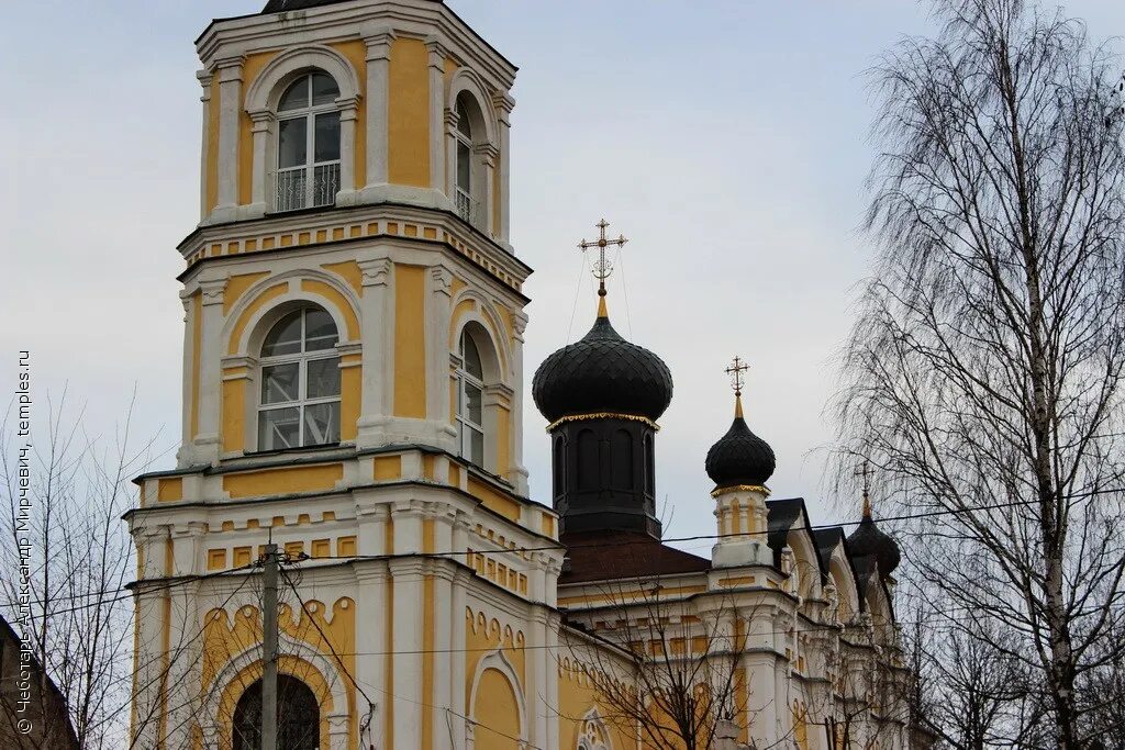 Церковь успения пресвятой богородицы — трахонеево, 21а. Храм успения пресвятой богородицы в химках. Храм успения трахонеево. Храм успения пресвятой богородицы в химках. Храм успения трахонеево.
